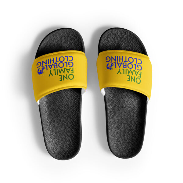 The One Family Global Clothing Women’s Slides – Saint Vincent & the Grenadines Edition